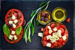 Tomate, Schafskäse Olivenöl