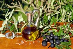 Olivenöl, Oliven und Olivenzweige