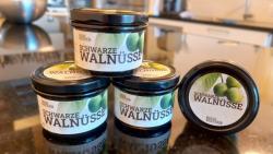 Schwarze Walnüsse